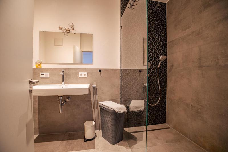 Ferienwohnung Charlotte Nordstadtperle ฟรีดริชส์ฮาเฟน ภายนอก รูปภาพ